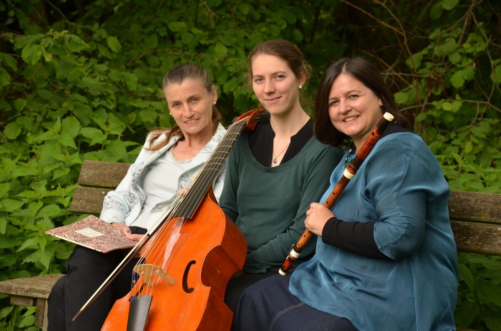 Edith Schiller, Anna Barbara Wagner, Ingrid Naftz ©Vera Schabbon